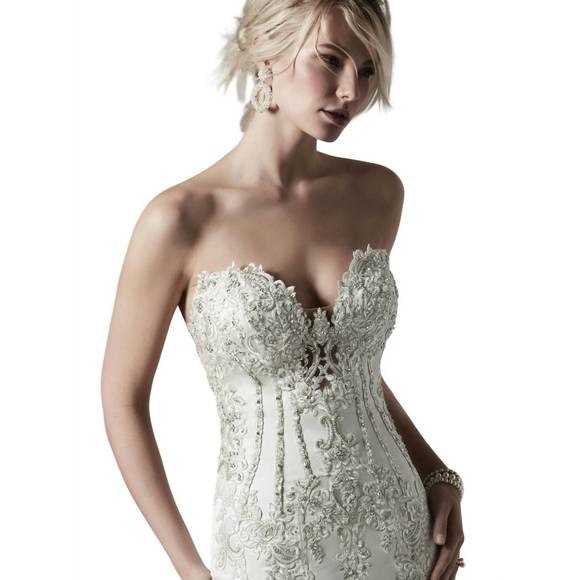 NEW MAGGIE SOTTERO darren wedding dress in oyster - Picture 3 of 6
